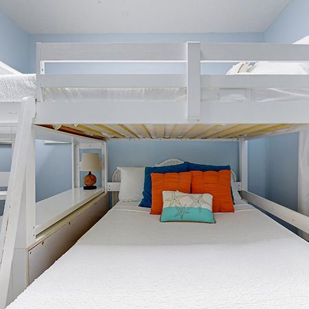 Baywatch F2 Apartment เพนซาโคลาบีช ภายนอก รูปภาพ