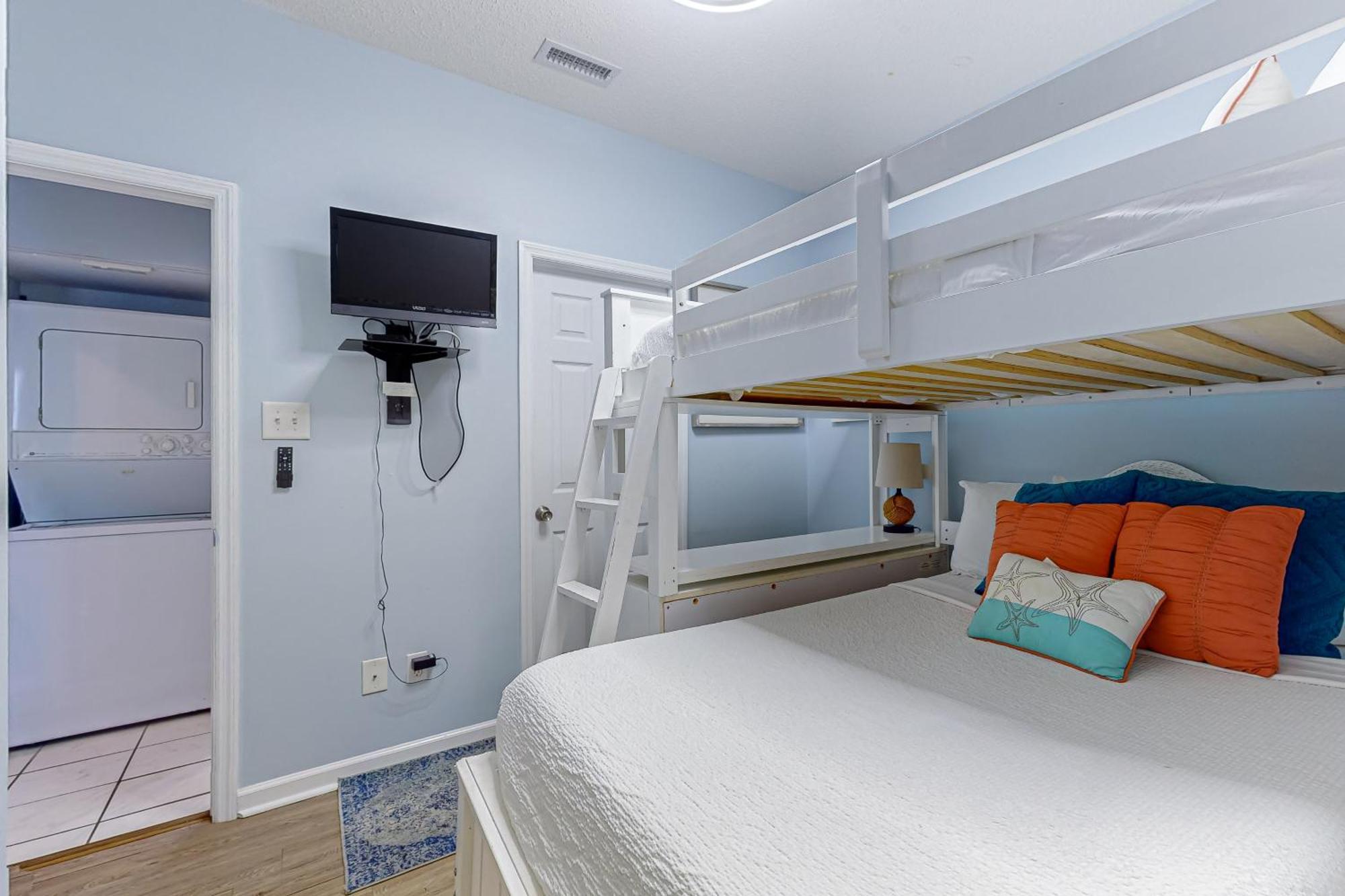Baywatch F2 Apartment เพนซาโคลาบีช ภายนอก รูปภาพ